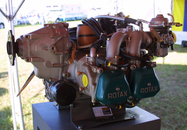 Rotax 912, Rotax 912 ULS, Rotax 914 aircraft engine fuel and torque specifications and data.