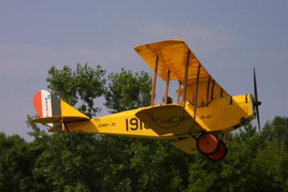 Early Bird Jenny plans built aircraft with a steel fuselage.